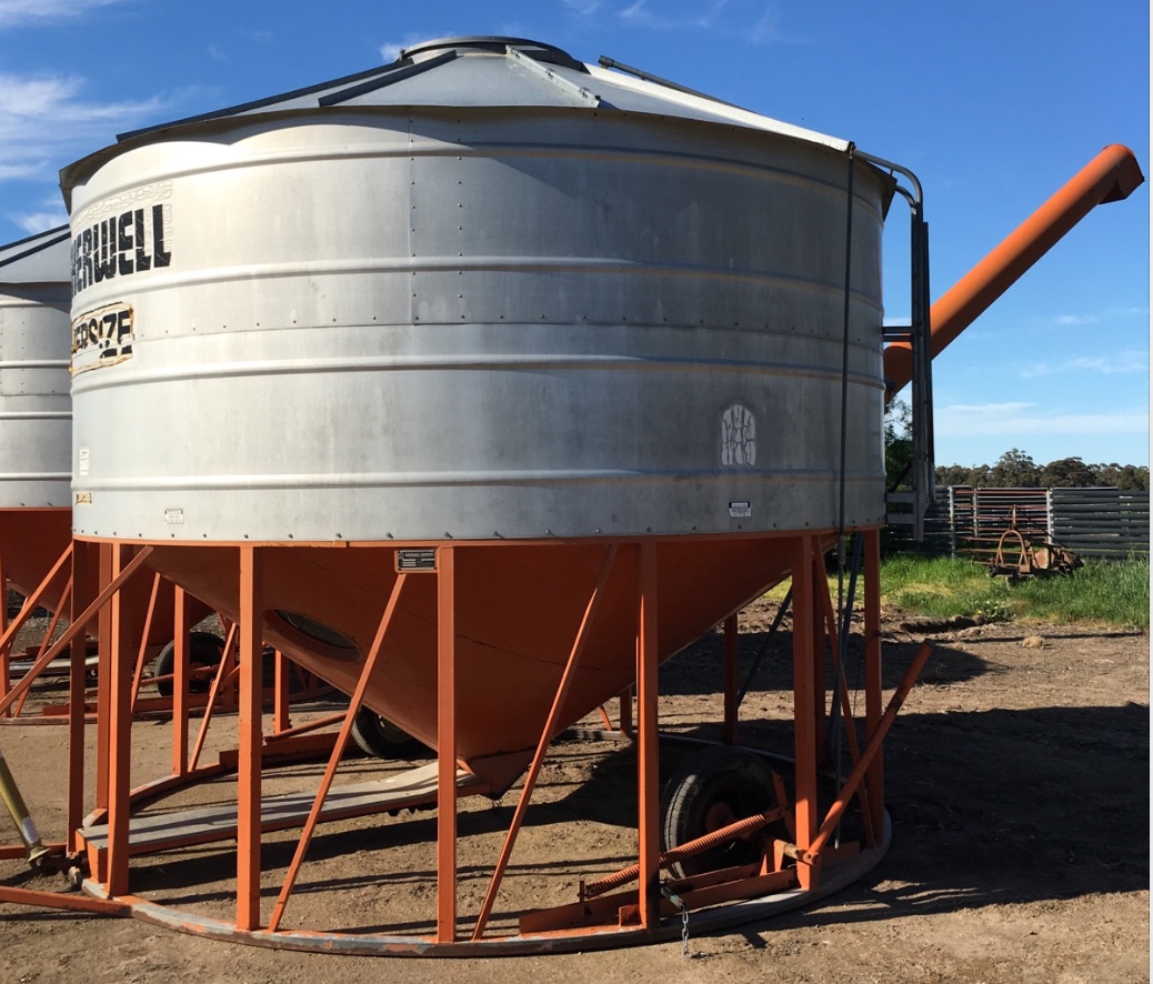 Sherwell Field Auger Bin x 28 m/t Machinery & Equipment